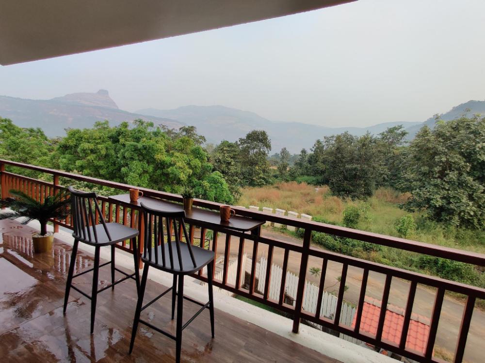 the mountain majesty cozy apartment