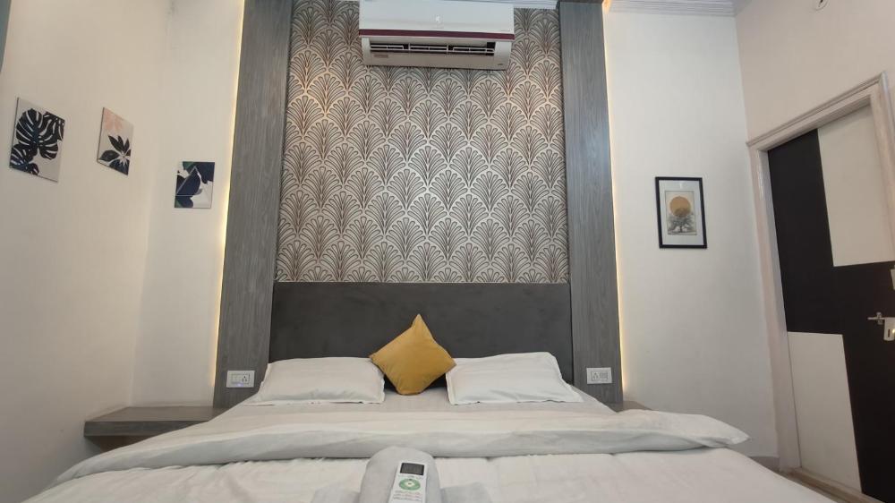 staeg jaipur 2bhk fully furnished