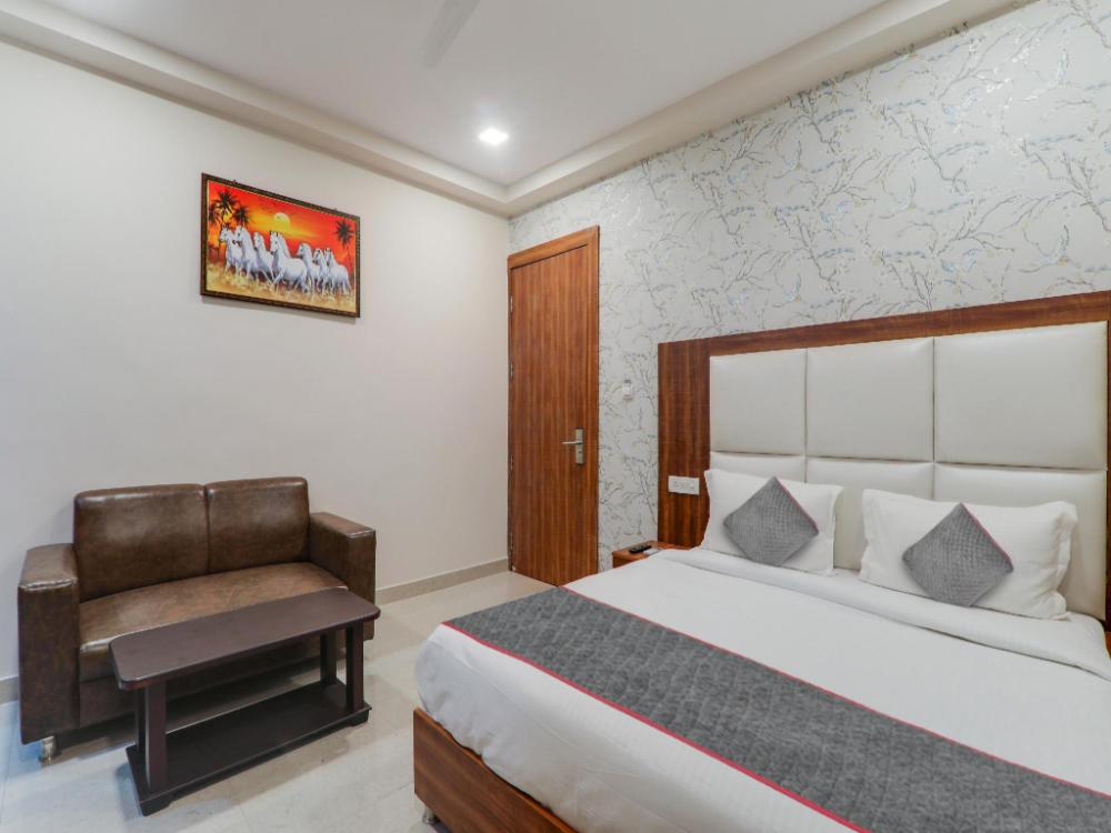 townhouse majestic hotel near phoenix palassio