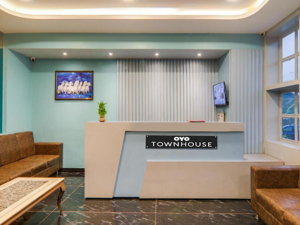 townhouse majestic hotel near phoenix palassio