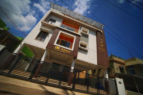 cm stays service apartment near chennai airport pallavaram