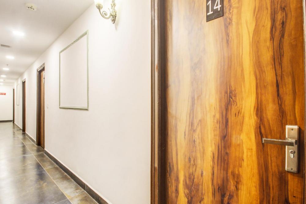 super townhouse rcc hotel banjara hills