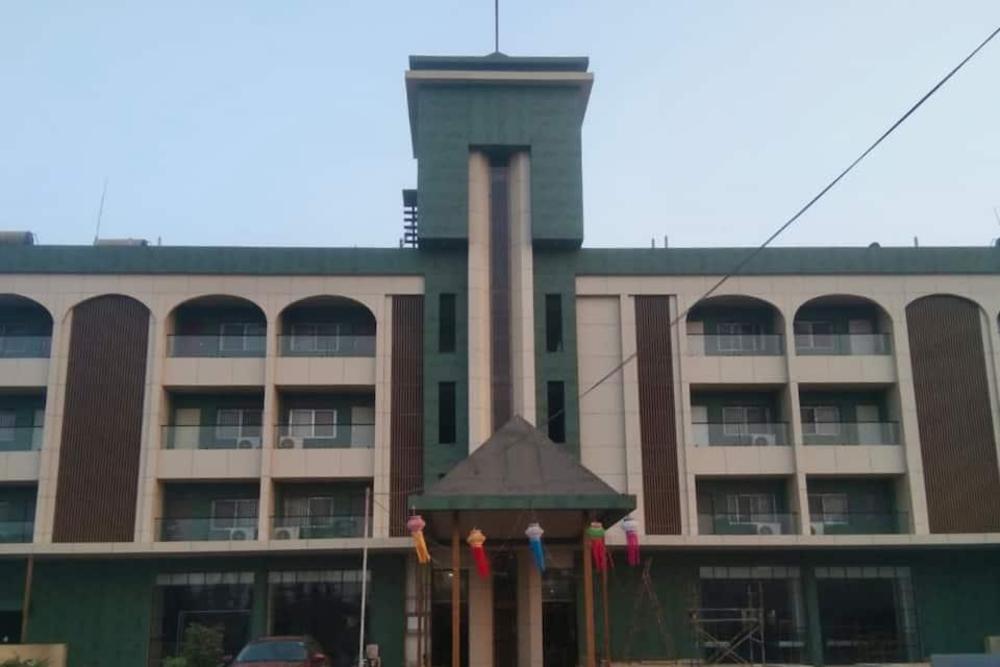 rajasthani rajwadi hotel and restaurant