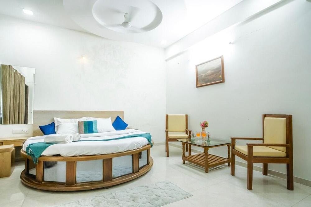 rajasthani rajwadi hotel and restaurant