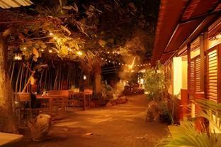 terraria stay and cafe