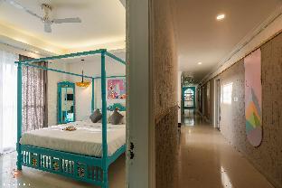 zostel mussoorie mall road