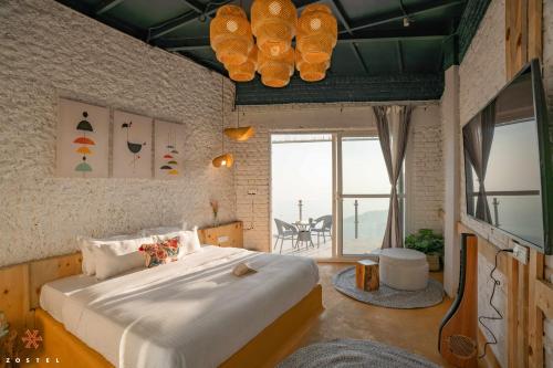 zostel mussoorie mall road