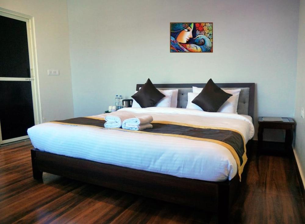 sierra vista mukteshwar by serenity sips