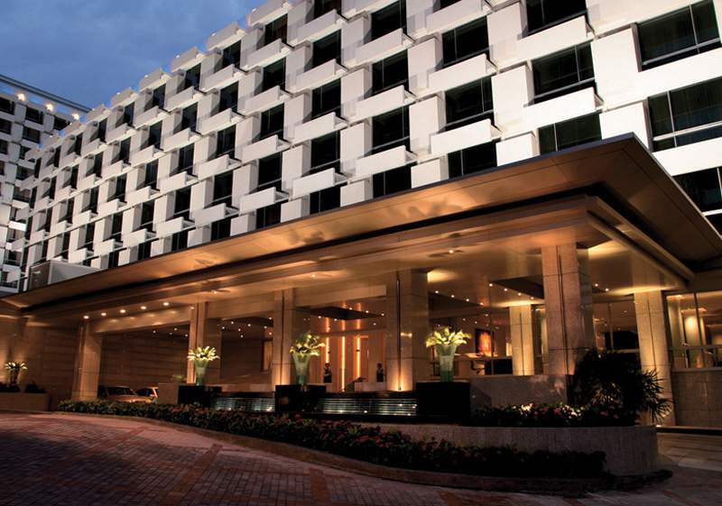 holiday inn bangkok by ihg