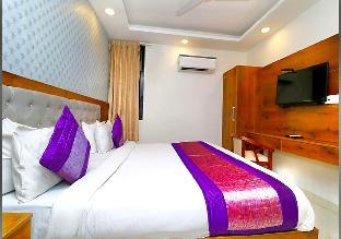 hotel the glory near delhi airport