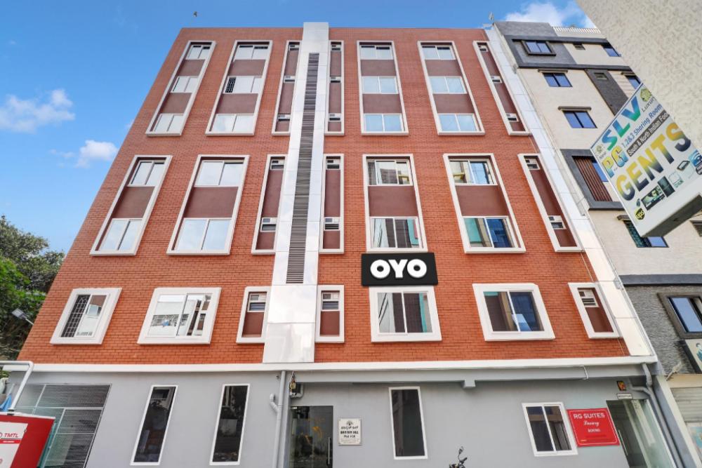 super townhouse ecity inn