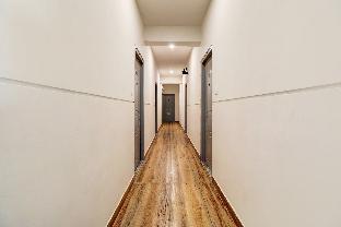 super townhouse ecity inn
