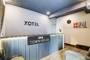 super townhouse ecity inn