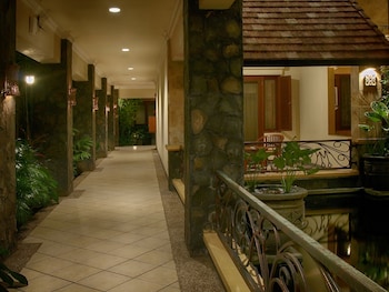 lotus garden hotel
