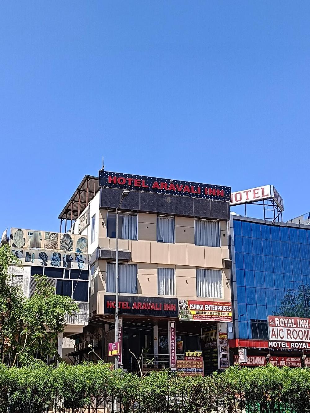 hotel aravali inn