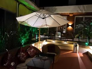 shivers garden restaurant