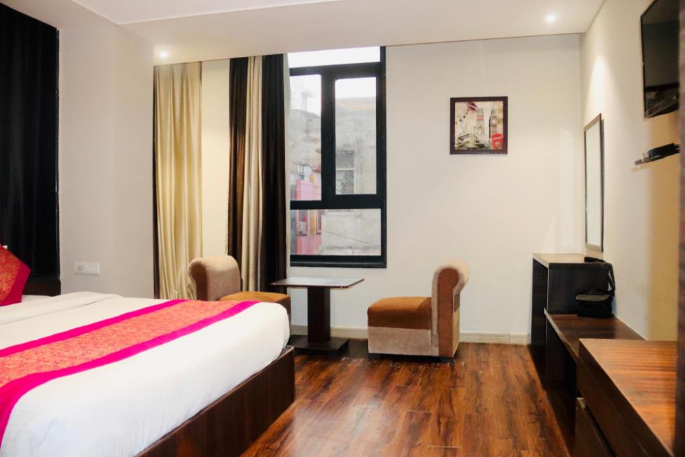 hotel the magic tree karol bagh new delhi