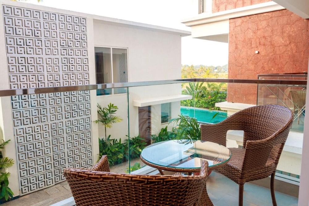 humble pineapple by da alohas