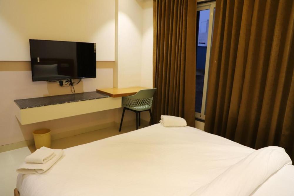 hotel the grand virgo