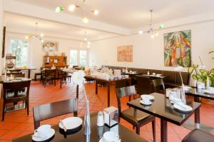Hotel Geyer,Klagenfurt>>Hermagor,2 star