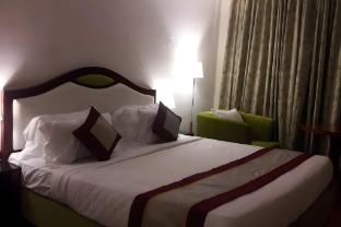 hotel black and white