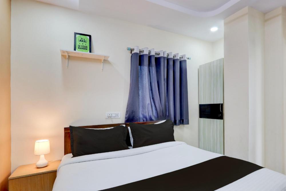 super collection o sri balaji luxury rooms