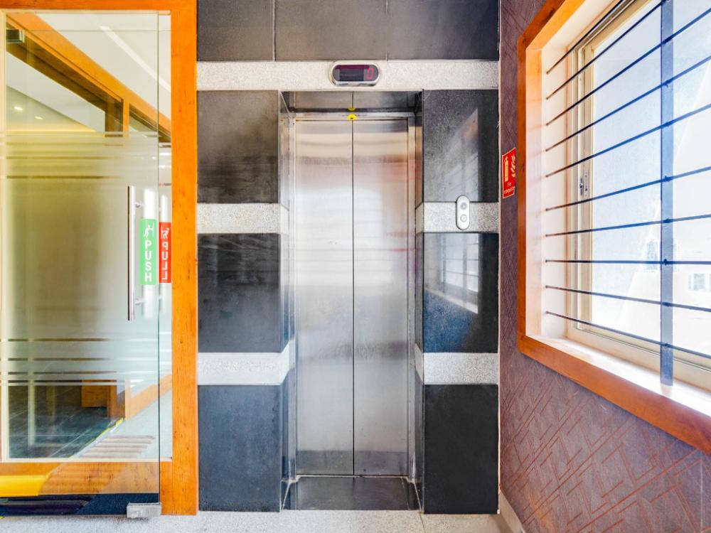 super townhouse ramamurthy nagar west formerly phoenix hotel