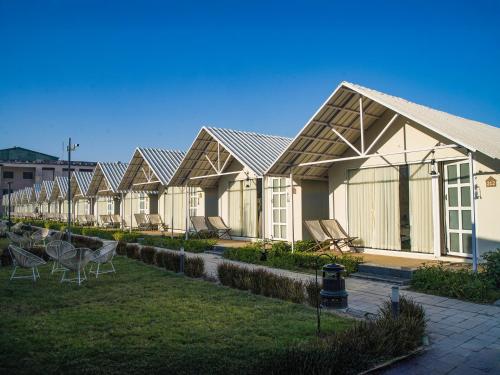 praveg tent city ayodhya saryu