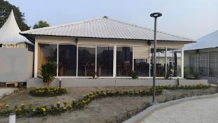 praveg tent city ayodhya saryu