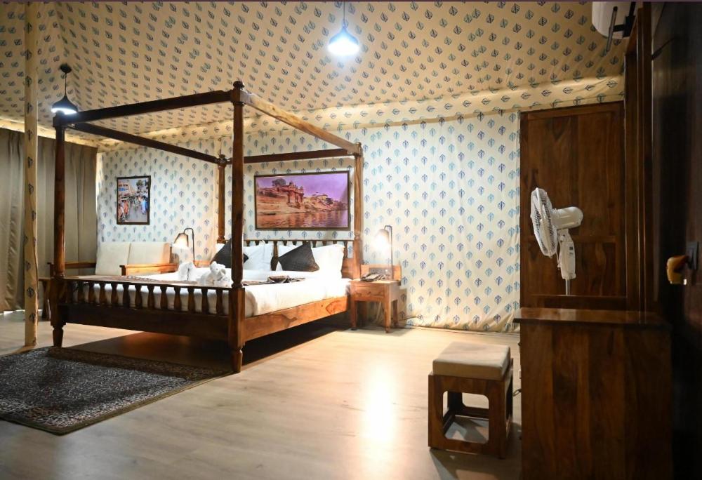 praveg tent city ayodhya saryu