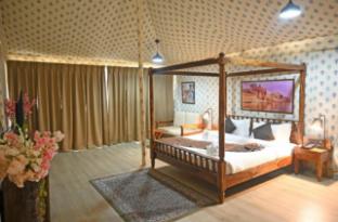 praveg tent city ayodhya saryu