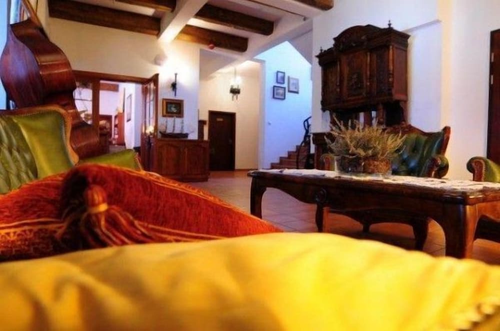 folwark stara winiarnia