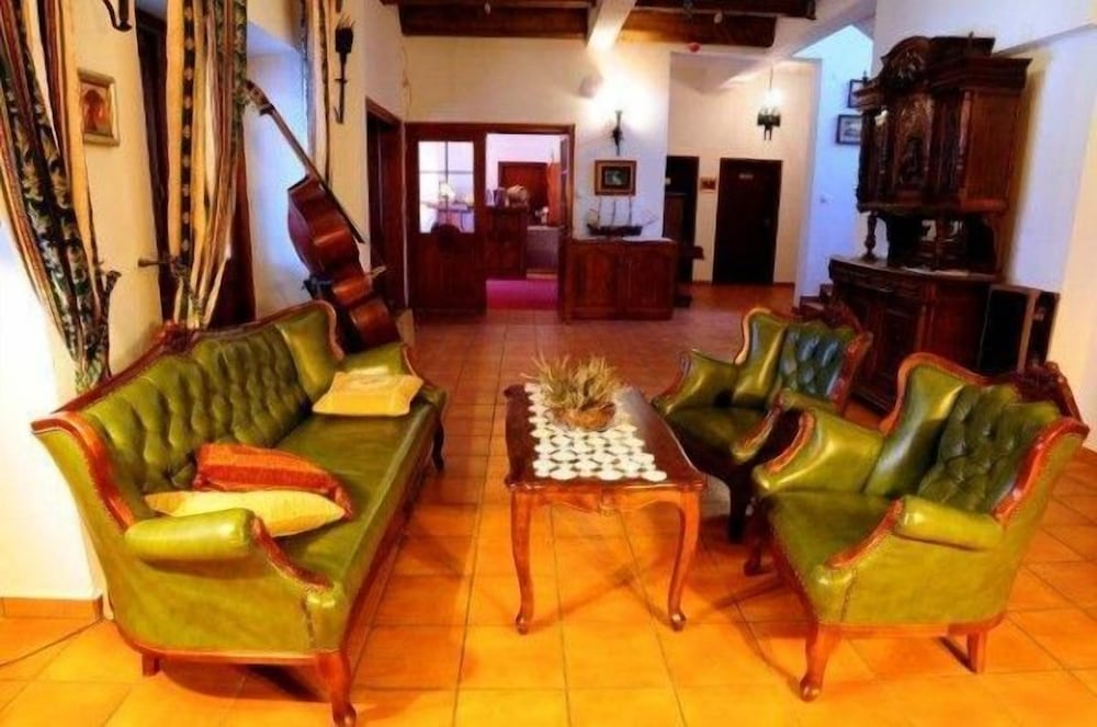 folwark stara winiarnia