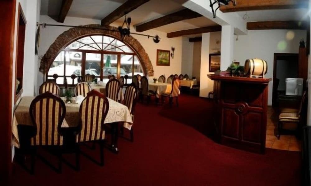 folwark stara winiarnia