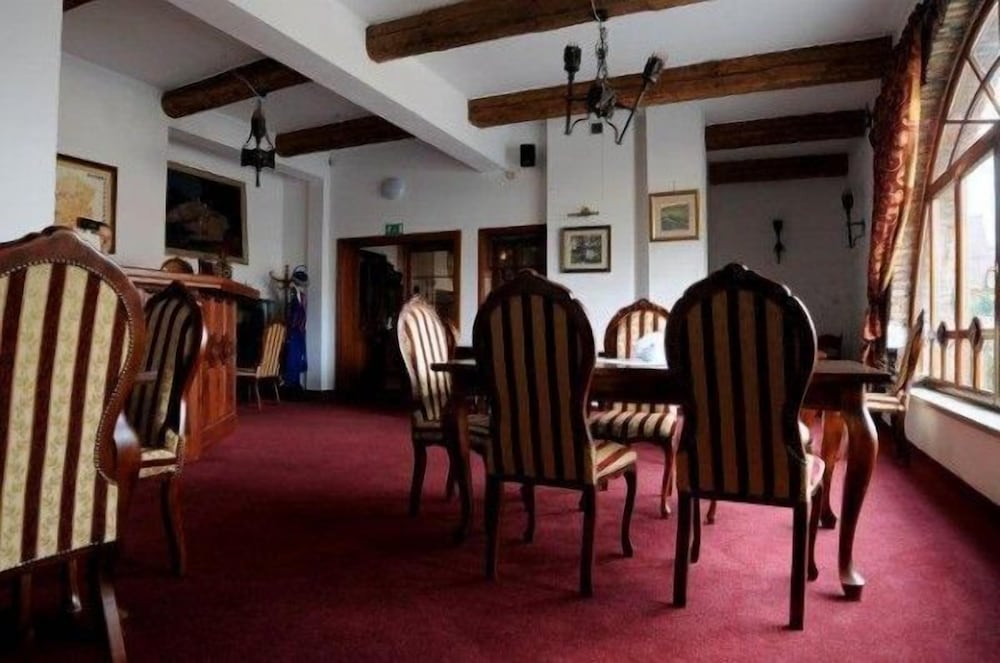 folwark stara winiarnia