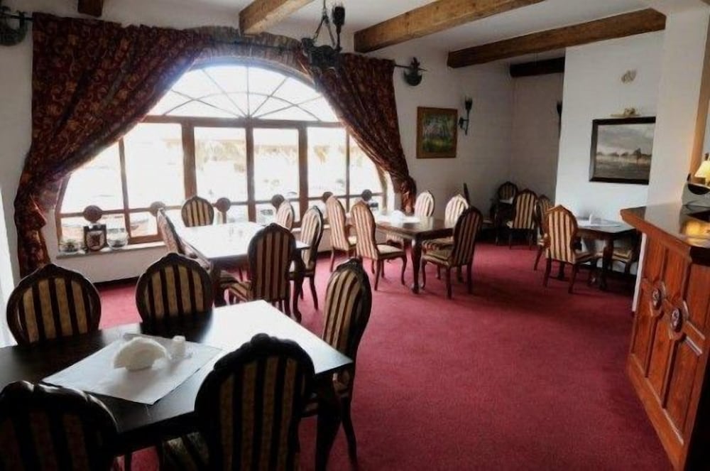 folwark stara winiarnia