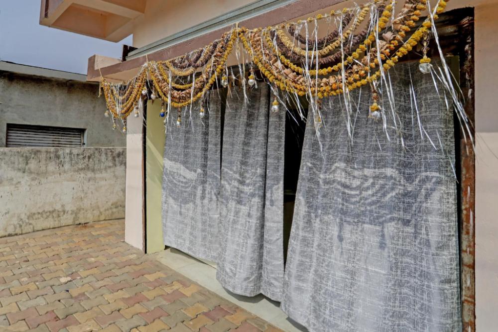 spot on hotel leo star