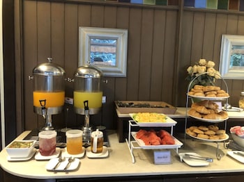 sawasdee hotel sukhumvit soi 8