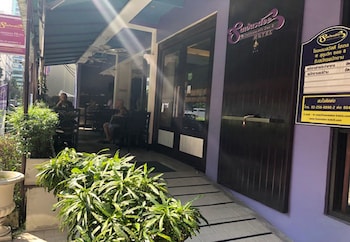 sawasdee hotel sukhumvit soi 8