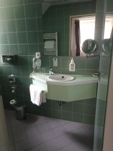 helvetia hotel munich city center