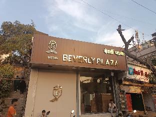hotel beverly plaza us embassy bkc kurla west