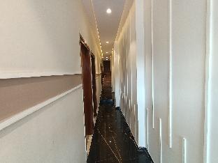 hotel beverly plaza us embassy bkc kurla west