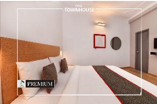 townhouse singapore mall