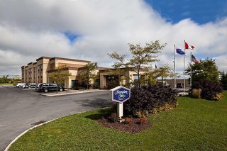 Hampton Inn By Hilton Napanee,Greater Napanee>>Barrie,3 star
