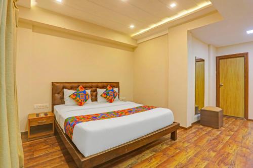 hotel orange park