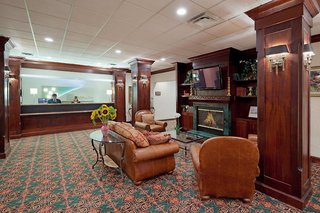holiday inn hotel and suites nashua