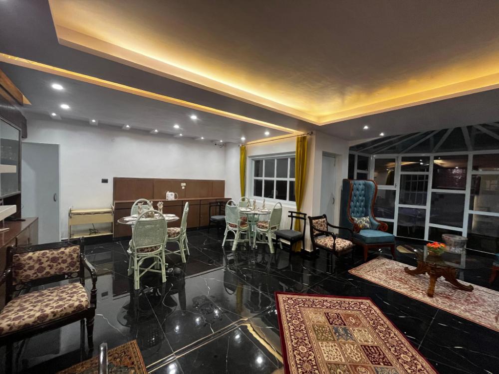 the warrick homestay a luxe stay near mall road