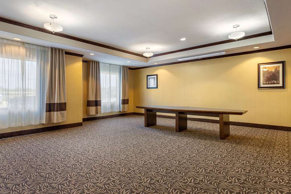 comfort inn and suites navasota