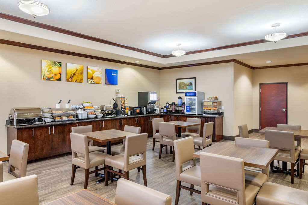 comfort inn and suites navasota