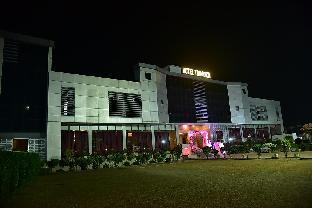 hotel trimurti